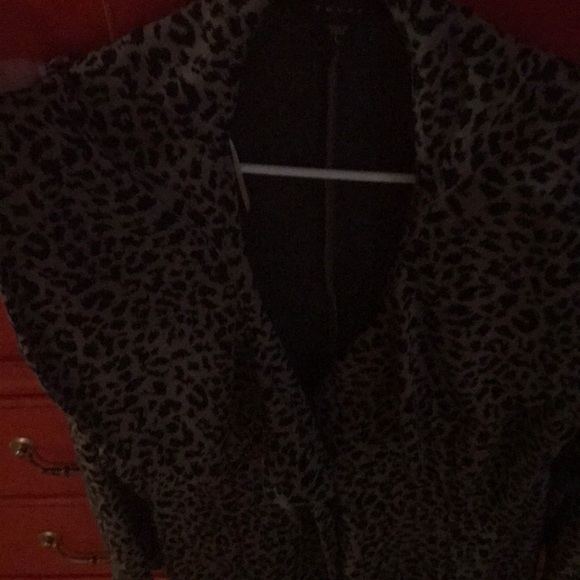 Beautiful dressy sweater - Picture 2 of 3